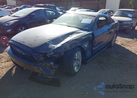 2014 Ford Mustang V6 Premium from USA, damaged, VIN 1ZVBP8AM6E5276355